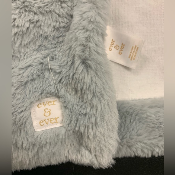 Koala Hooded Bath Towel / Robe by Ever and Ever - Picture 3 of 3